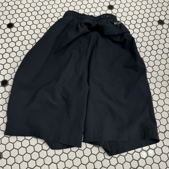 Columbia shorts size small - Picture 2 of 3